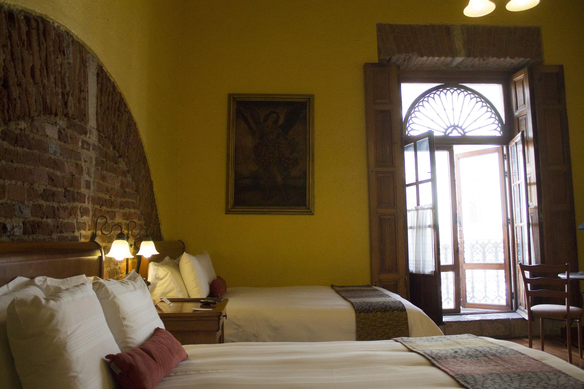 Hotel Los Juaninos Morelia Exterior photo