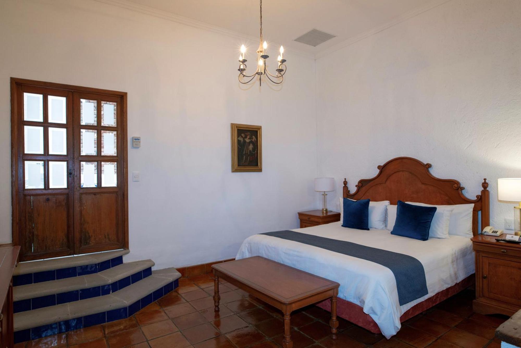 Hotel Los Juaninos Morelia Exterior photo